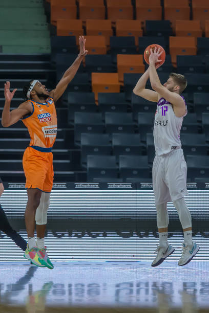 我现在只专 我现在只专