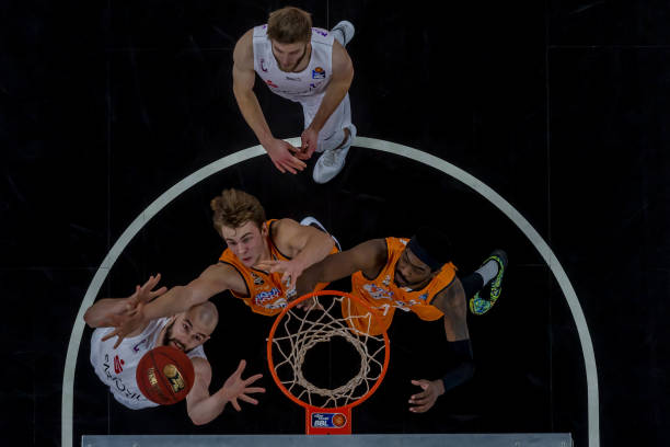 令人充满期 令人充满期